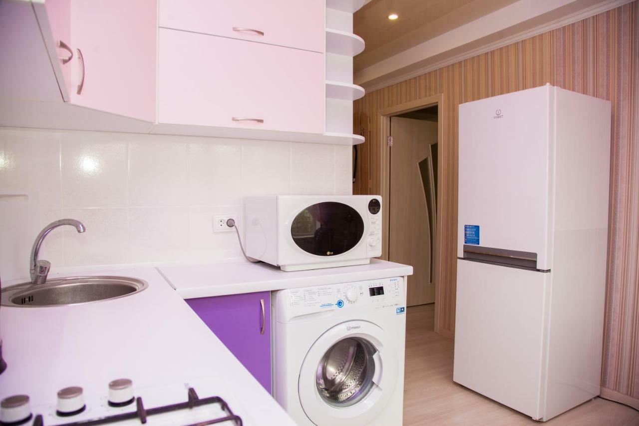 Semi-Luxury Apartment On Zaporozhskaya 9 Zaporizhia Ngoại thất bức ảnh
